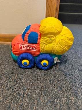 Vintage 1993 Tonka Soft Walkin' Wheels Plush Motorized Dump Truck